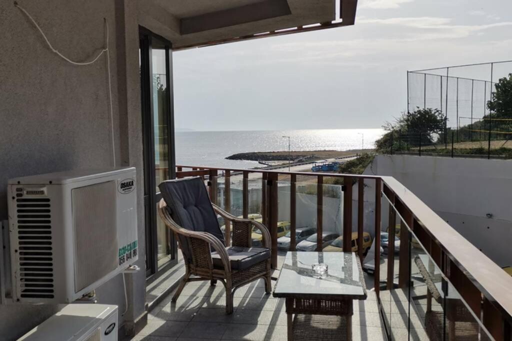 Апартамент У Моря В К-С Paradiso В Г. Несебър Appartement Buitenkant foto