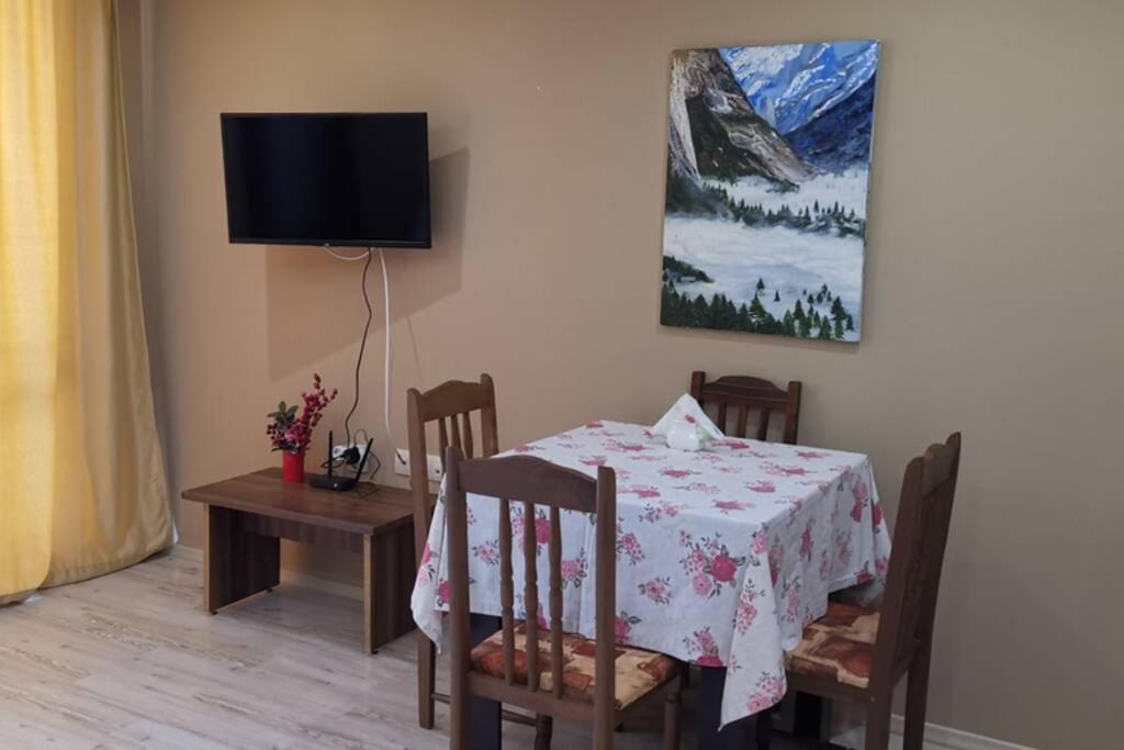 Апартамент У Моря В К-С Paradiso В Г. Несебър Appartement Buitenkant foto
